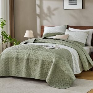 Arkmoving King Size Quilt Set Sage Green, 3 Pieces Mint Green Ultra Soft Lightweight Bedspreads & Coverlets Set, Patchwork Striped Quilted Bedding Sets for All Seasons (1 Quilt, 2 Pillow Shams)